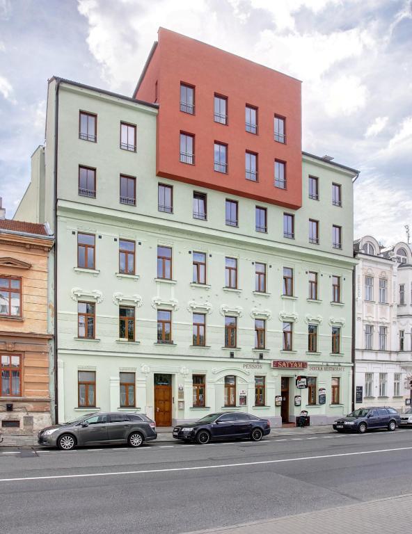 Yellow Apartment Deluxe Brno Exterior foto